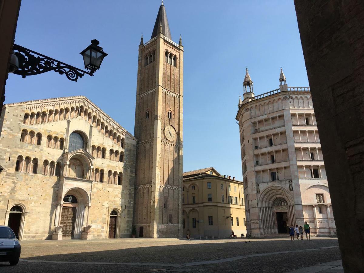 Il Balcone Dell'Angiol D 'Or Apartment Parma Exterior photo